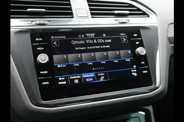 Volkswagen Tiguan 1.4 TSI eHybrid R-Line Business+ Plug In Hybrid 245pk Dealer O.H. PHEV | Panodak | Adaptive Cruise | 360 Camera | IQ Light | Lederen Stoelen Memory & Verwarmd | Apple Carplay | Stuur Verwarmd | Sfeerverlichting | Virtual | Navigatie | Blis | DAB |