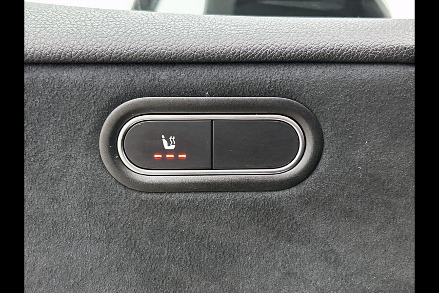 Mercedes-Benz A-Klasse 160 Business Solution AMG 5 Spaaks lichtmetalen velgen AMG | MUBX wide screen | Navigatie | Parking support met camera achter | Inclusief 24 maanden MB Certified garantie voor Europa.