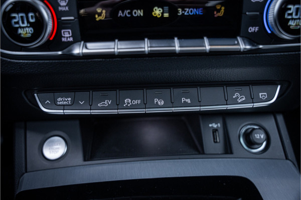 Audi Q5 Sportback 50 TFSI e S edition - Panorama | RS Seats | Luchtvering | B&O | Elek. Trekhaak | 360 Camera