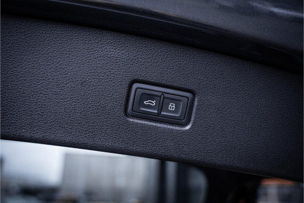 Audi Q5 Sportback 50 TFSI e S edition - Panorama | RS Seats | Luchtvering | B&O | Elek. Trekhaak | 360 Camera