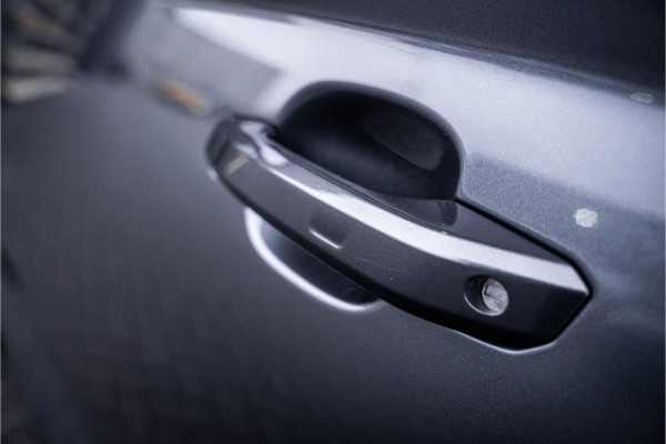 Audi Q5 Sportback 50 TFSI e S edition - Panorama | RS Seats | Luchtvering | B&O | Elek. Trekhaak | 360 Camera