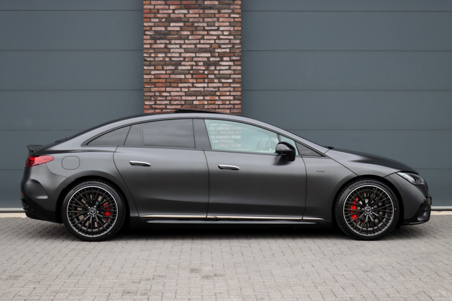 Mercedes-Benz EQE AMG 53 4MATIC+ 90 kWh | 72500,- Ex | MBUX Hyperscreen | Airmatic | Achterasbesturing | Distronic+ | Massage | Memory | Burmester | Stoelventilatie | HUD | Digital Light | Warmtepomp | Surround Camera |