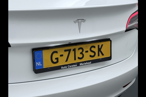 Tesla Model 3 RWD SR+ 60kWh 325PK Lmv 18" AutoPilot Leder PanoDak Adaptive-Cruise Lmv Camera's Elektr.-Stuur+Stoelen+Spiegels+Geheugen+Easy-En Navi LED Comfortstoelen ACC DAB Keyless en Voorverwarmen interieur via App One-Pedal-Drive Origineel Nederlandse auto tot 11kw laden thuis! Garantie Accu tot 10-12-2027 max 160.000km 1.584kg licht!