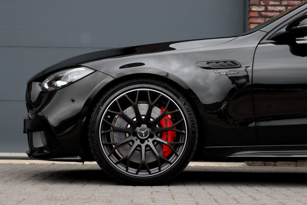 Mercedes-Benz C-Klasse AMG 63 S E Performance | 680 pk | Achterasbesturing | AMG Drivers Package | Distronic+ | Memory | Burmester | AMG Performance Stoelen | AMG-Aero Pakket | HUD | Digital Light |