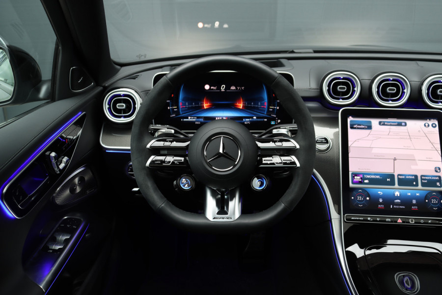 Mercedes-Benz C-Klasse AMG 63 S E Performance | 680 pk | Achterasbesturing | AMG Drivers Package | Distronic+ | Memory | Burmester | AMG Performance Stoelen | AMG-Aero Pakket | HUD | Digital Light |