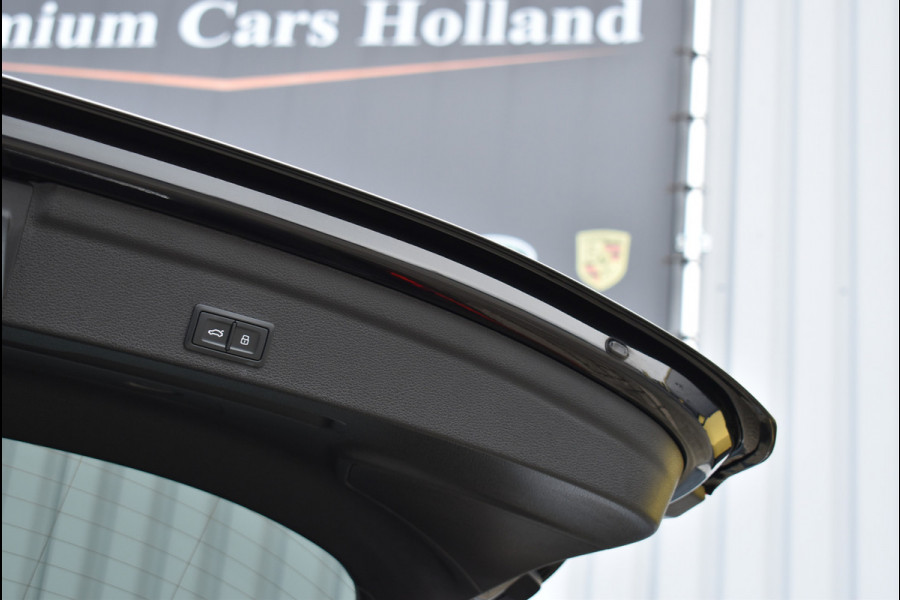 Audi Q3 Sportback 45 TFSI e S-Line 245 Pk Pano Memory Navi Leder Matrix Sonos Keyless Camera 20 Inch