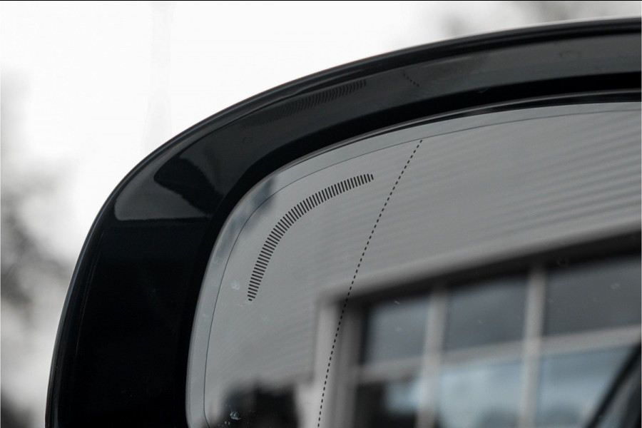 Volvo XC60 2.0 B4 Inscription R-Design Luchtvering ACC Trekhaak