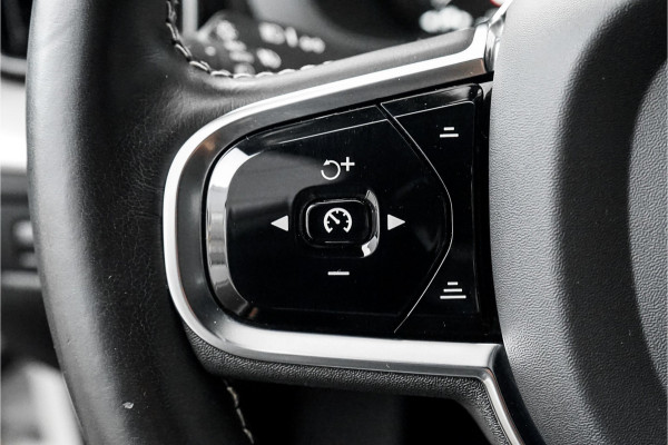 Volvo XC60 2.0 B4 Inscription R-Design Luchtvering ACC Trekhaak