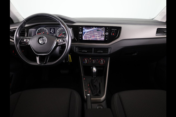 Volkswagen Polo 1.0 TSI Comfortline 95 PK | Automaat (DSG) | Navigatie | Parkeersensoren