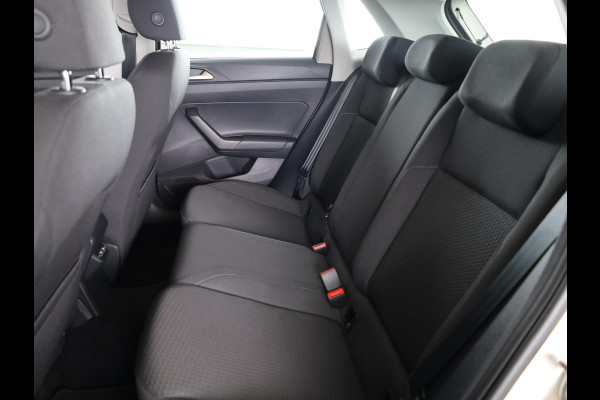 Volkswagen Polo 1.0 TSI Comfortline 95 PK | Automaat (DSG) | Navigatie | Parkeersensoren