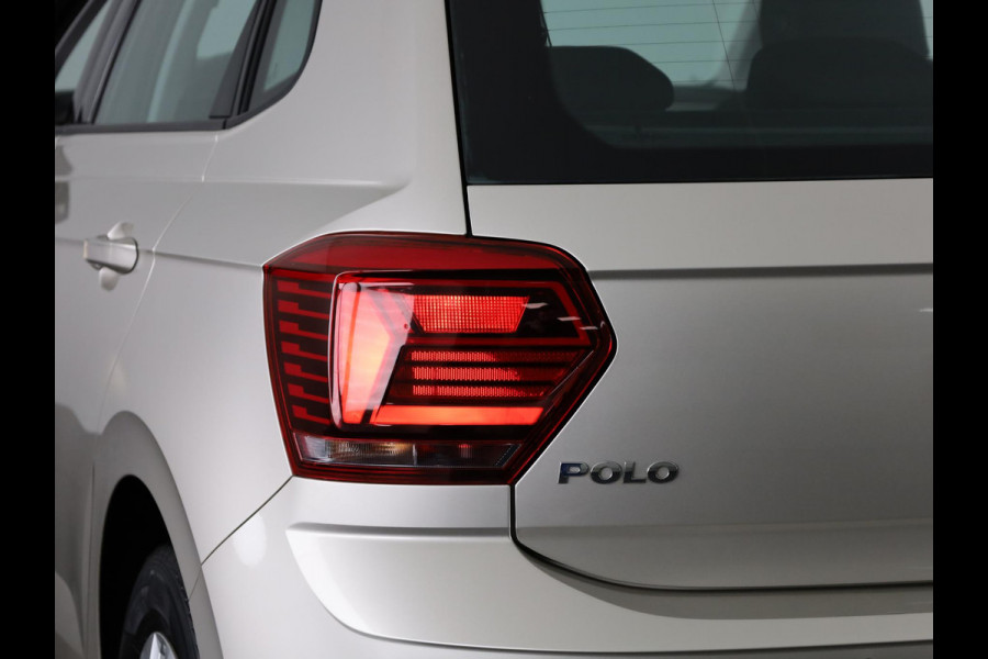 Volkswagen Polo 1.0 TSI Comfortline 95 PK | Automaat (DSG) | Navigatie | Parkeersensoren