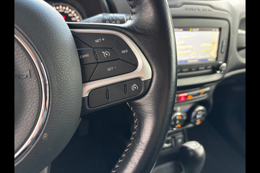 Jeep Renegade 1.4 MultiAir Limited Camera / Navigatie
