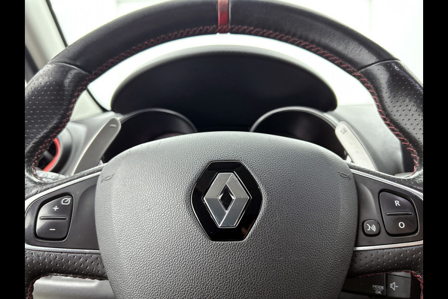 Renault Clio 1.6 Turbo R.S. | 200PK | Dealer onderH | StoelverW | Bose | Climate | Cruise | Navi | ETC