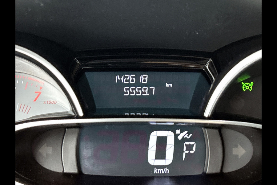 Renault Clio 1.6 Turbo R.S. | 200PK | Dealer onderH | StoelverW | Bose | Climate | Cruise | Navi | ETC