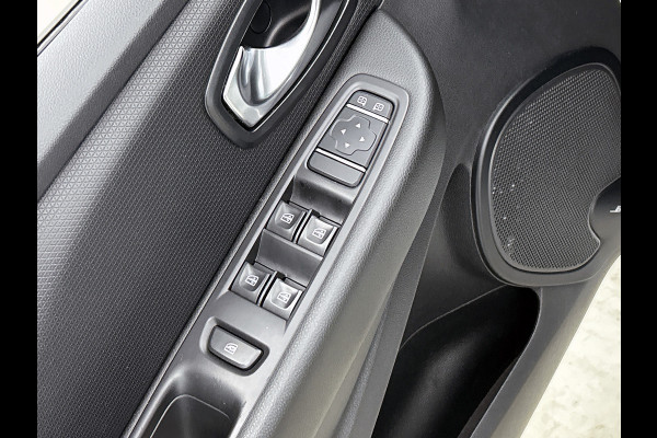 Renault Clio 1.6 Turbo R.S. | 200PK | Dealer onderH | StoelverW | Bose | Climate | Cruise | Navi | ETC