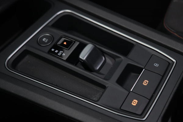 CUPRA Leon Sportstourer 1.4 e-Hybrid VZ Copper / PANODAK / KEYLESS / VOLLEDIG UITGEVOERD!