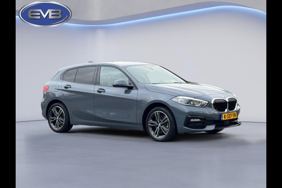 BMW 1-serie 118i High Executive Edition Sport line, digidash, stoelverwarming, 1 e eigenaar, NL auto met nationale auto pas ,