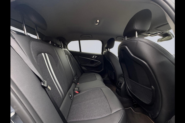 BMW 1-serie 118i High Executive Edition Sport line, digidash, stoelverwarming, 1 e eigenaar, NL auto met nationale auto pas ,