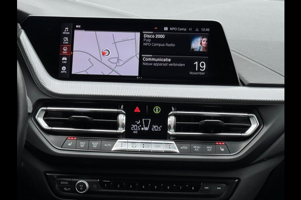 BMW 1-serie 118i High Executive Edition Sport line, digidash, stoelverwarming, 1 e eigenaar, NL auto met nationale auto pas ,