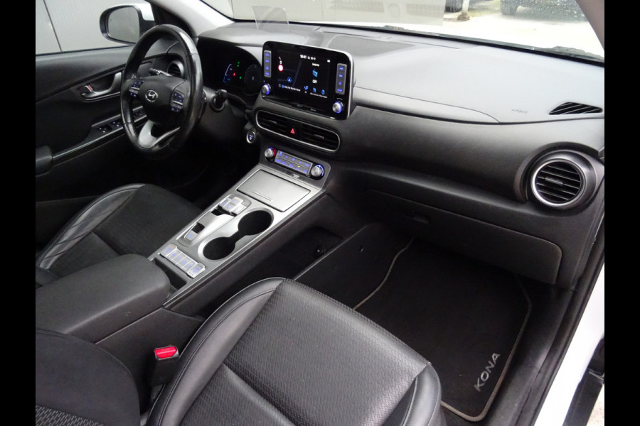 Hyundai Kona EV Premium 64 kWh * CARPLAY * WARMTEPOMP !!