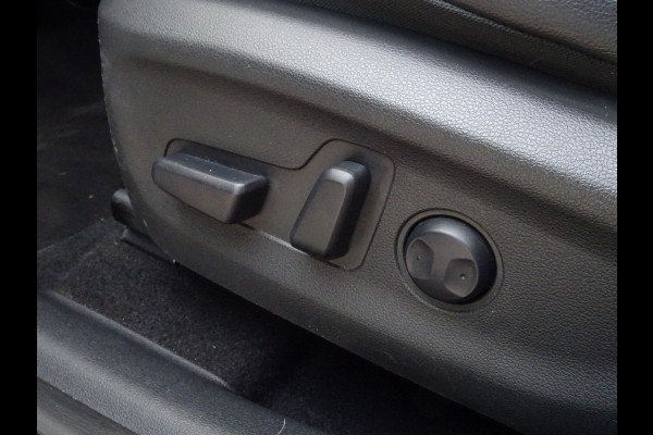 Hyundai Kona EV Premium 64 kWh * CARPLAY * WARMTEPOMP !!