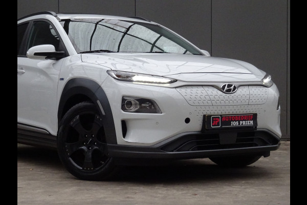 Hyundai Kona EV Premium 64 kWh * CARPLAY * WARMTEPOMP !!