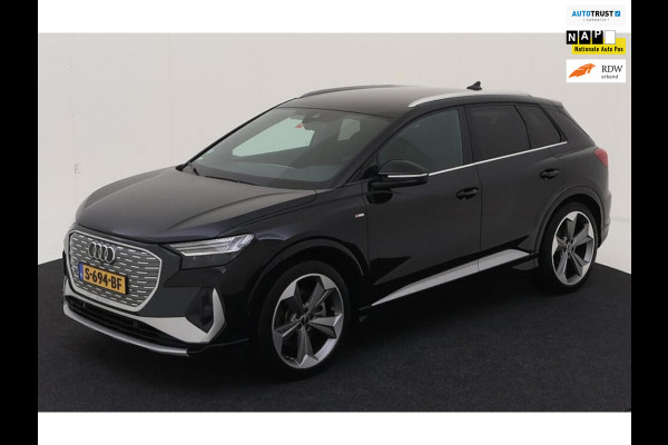 Audi Q4 e-tron 40 S 204 pk edition 77 kWh, 1 e eigenaar, 2 X S line, 21 inch, elect.bed. trekhaak, NL auto met nationale auto pas