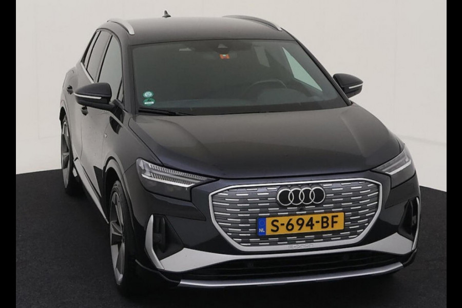 Audi Q4 e-tron 40 S 204 pk edition 77 kWh, 1 e eigenaar, 2 X S line, 21 inch, elect.bed. trekhaak, NL auto met nationale auto pas