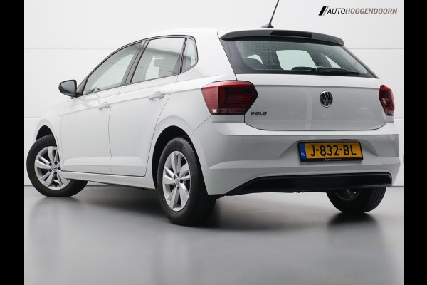Volkswagen Polo 1.0 TSI Comfortline deluxe (APPLE CARPLAY,LED,ADAPTIVE CRUISE,COMFORT-STOELEN,PDC,LM-VELGEN,NIEUWE APK)