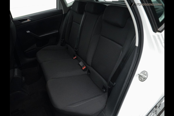 Volkswagen Polo 1.0 TSI Comfortline deluxe (APPLE CARPLAY,LED,ADAPTIVE CRUISE,COMFORT-STOELEN,PDC,LM-VELGEN,NIEUWE APK)