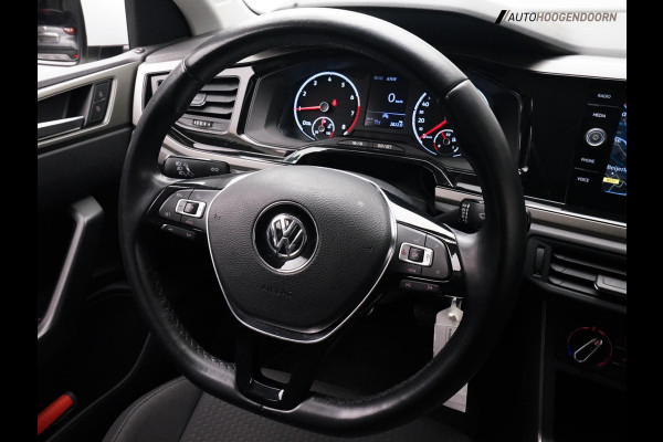 Volkswagen Polo 1.0 TSI Comfortline deluxe (APPLE CARPLAY,LED,ADAPTIVE CRUISE,COMFORT-STOELEN,PDC,LM-VELGEN,NIEUWE APK)