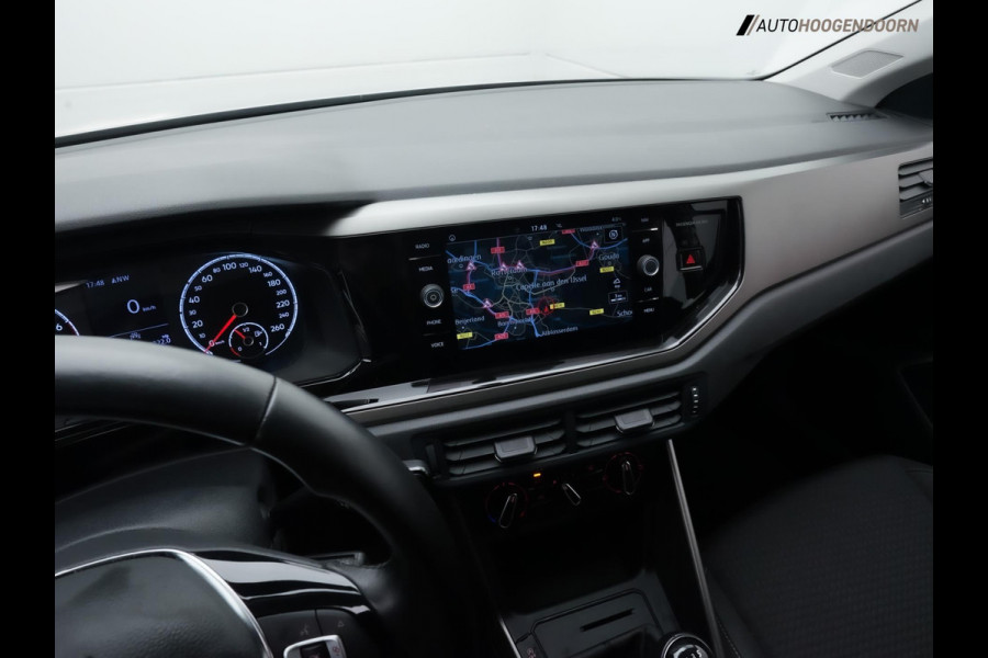 Volkswagen Polo 1.0 TSI Comfortline deluxe (APPLE CARPLAY,LED,ADAPTIVE CRUISE,COMFORT-STOELEN,PDC,LM-VELGEN,NIEUWE APK)