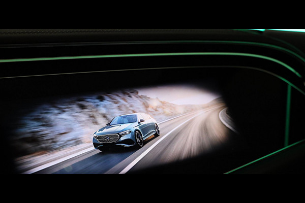 Mercedes-Benz E-Klasse 400 e 4MATIC AMG 53 Look / Hyperscreen / Massage / Burmester / Head Up / 360 Camera / Leder / Pano / 20 Inc