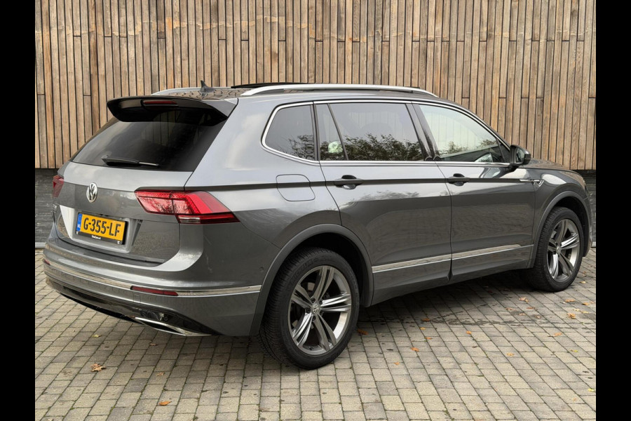 Volkswagen Tiguan Allspace 1.5 TSI R-line 7-persoons Automaat | Panoramadak | DCC Mode Selection | Stoelverwarming | LED verlichting | Spiegels elektrisch