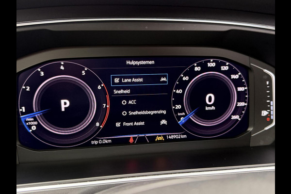 Volkswagen Tiguan Allspace 1.5 TSI R-line 7-persoons Automaat | Panoramadak | DCC Mode Selection | Stoelverwarming | LED verlichting | Spiegels elektrisch