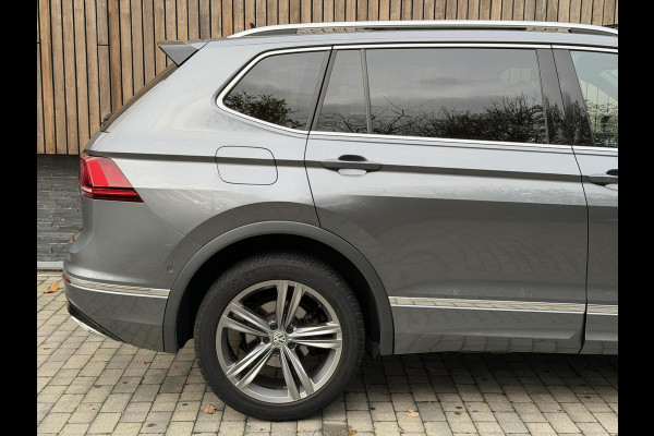 Volkswagen Tiguan Allspace 1.5 TSI R-line 7-persoons Automaat | Panoramadak | DCC Mode Selection | Stoelverwarming | LED verlichting | Spiegels elektrisch