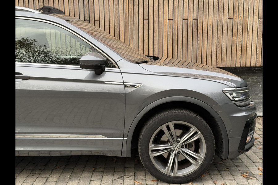 Volkswagen Tiguan Allspace 1.5 TSI R-line 7-persoons Automaat | Panoramadak | DCC Mode Selection | Stoelverwarming | LED verlichting | Spiegels elektrisch