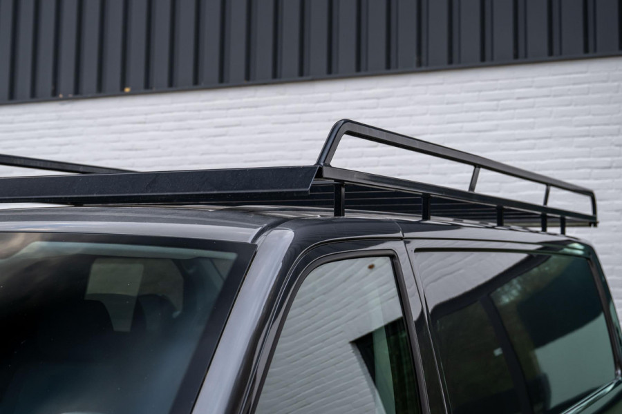 Volkswagen Transporter 2.0 TDI L2H1 Comfortline Plus ACC LED Camera NAP