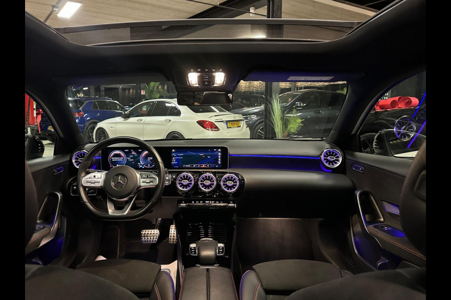 Mercedes-Benz A-Klasse 200|AMG|PANO|SFEER|BOMVOL!