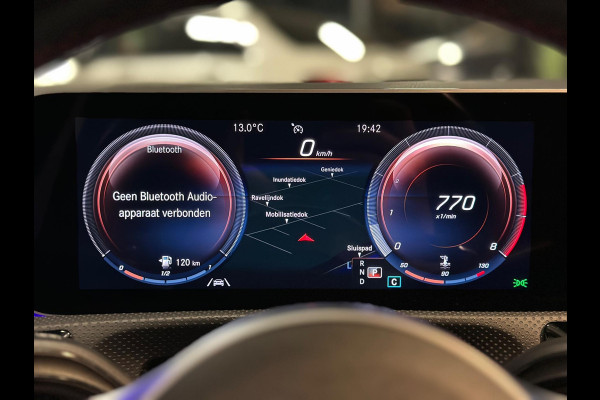 Mercedes-Benz A-Klasse 200|AMG|PANO|SFEER|BOMVOL!