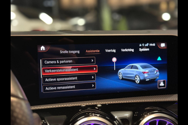 Mercedes-Benz A-Klasse 200|AMG|PANO|SFEER|BOMVOL!