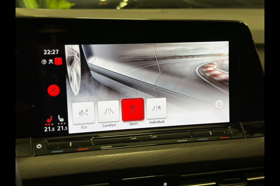 Volkswagen Golf 2.0 TSI GTI|PANORAMA