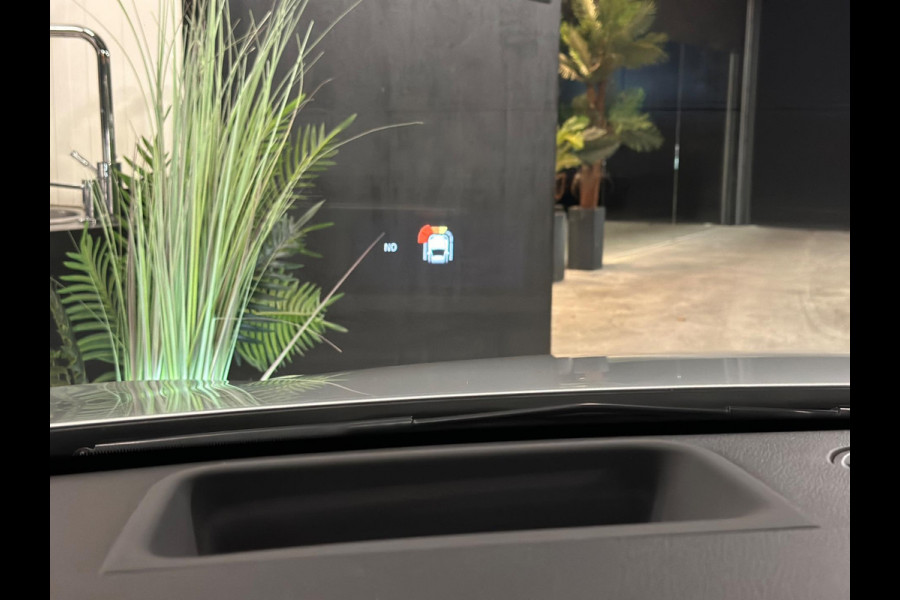 Mercedes-Benz A-Klasse 200|AMG|PANO|HUD|SFEER|BOMVOL