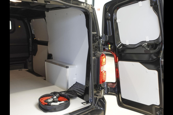 Peugeot e-Expert Long L3H1 Premium 75 kWh 3-zits Automaat Navigatie Airco Apple Carplay / Android auto Cruise control 3-zits