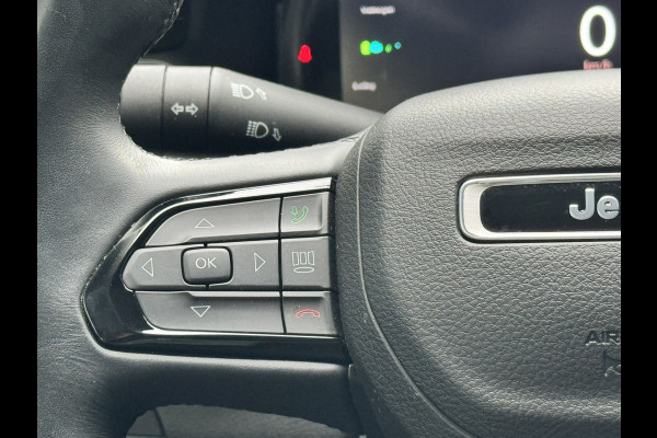 Jeep Compass 4xe 240 Plug-in Hybrid Electric Upland | Carplay/Android | Camera | Cruise control | Winter pack