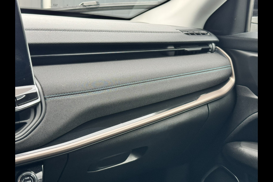 Jeep Compass 4xe 240 Plug-in Hybrid Electric Upland | Carplay/Android | Camera | Cruise control | Winter pack