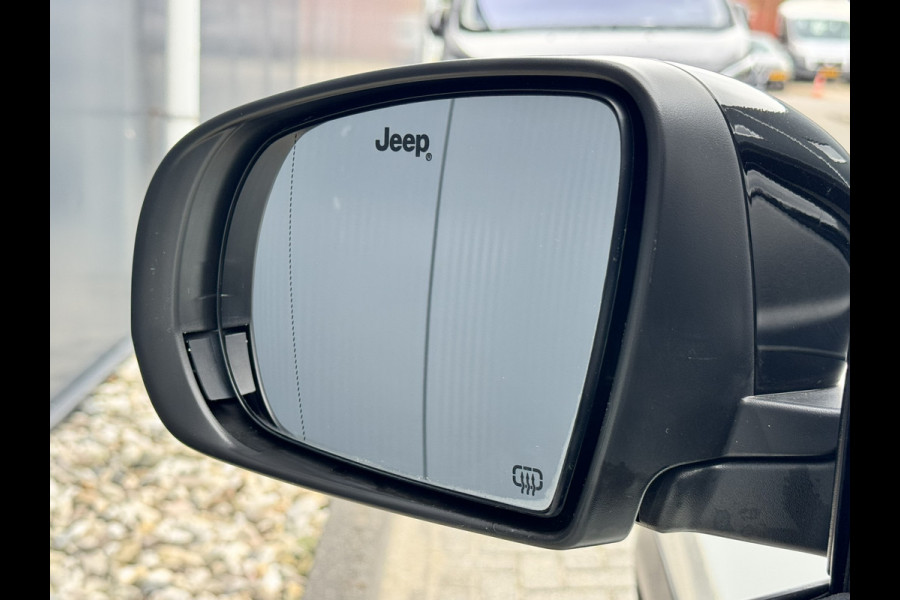 Jeep Compass 4xe 240 Plug-in Hybrid Electric Upland | Carplay/Android | Camera | Cruise control | Winter pack