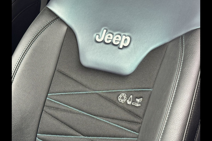 Jeep Compass 4xe 240 Plug-in Hybrid Electric Upland | Carplay/Android | Camera | Cruise control | Winter pack