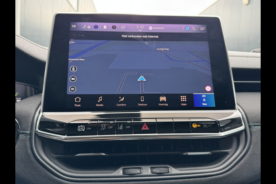 Jeep Compass 4xe 240 Plug-in Hybrid Electric Upland | Carplay/Android | Camera | Cruise control | Winter pack