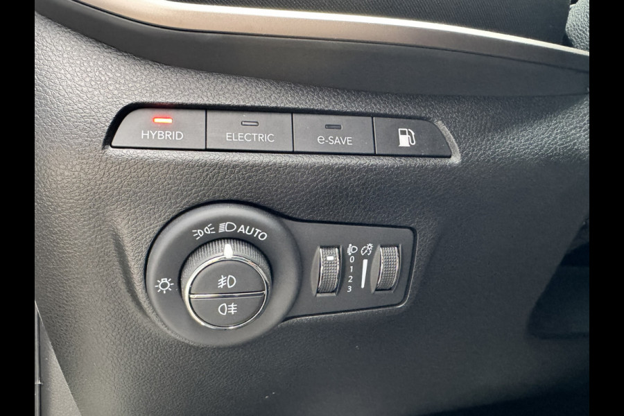 Jeep Compass 4xe 240 Plug-in Hybrid Electric Upland | Carplay/Android | Camera | Cruise control | Winter pack